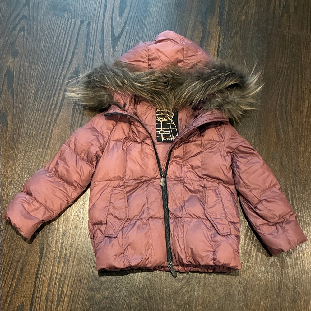 Cozy Mauve Puffer Jacket with Faux Fur Hood
